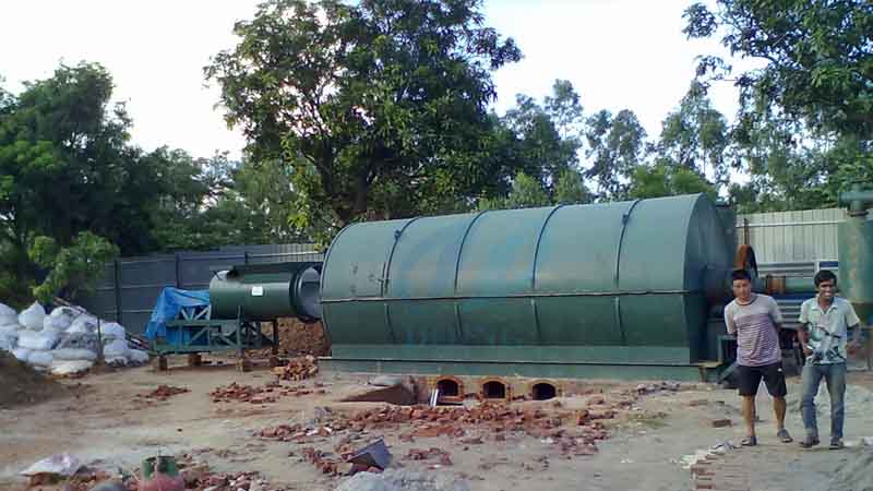 Waste tyre/plastic  recycling pyrolysis plant project in Bangladesh