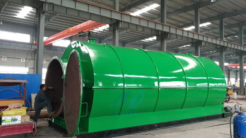 Yunnan customer bought waste tyre pyrolysis plant from Doing