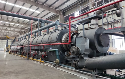 Pyrolysis plant